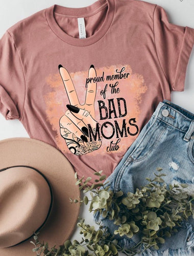 BAD MOMS TEE